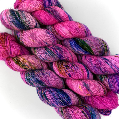 UFA Singles Unicorns Never Die -