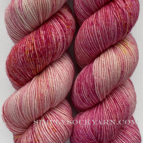 MB Estrellita Spotted Flowers -