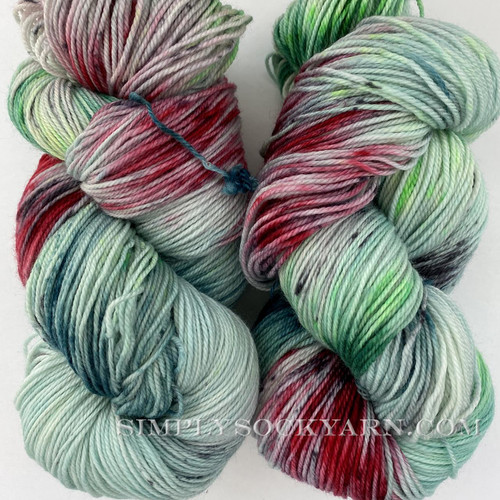 FF TaH Sock Holly Days -