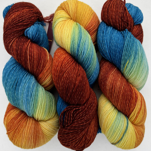 LYC Secretos Birds of a Feather -