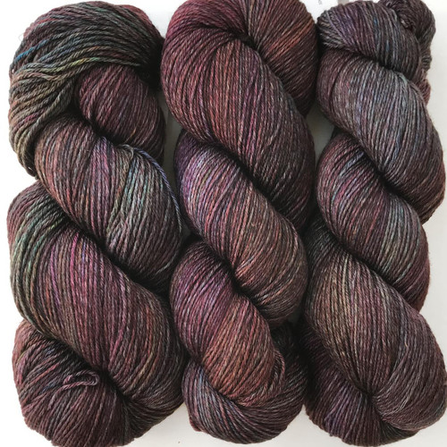 LYC Secretos June Bug -