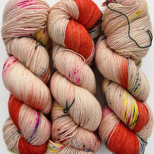 MT Merino Light Flora on Sand -