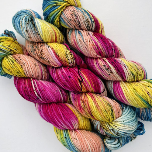 MT Limited DK What Up Beach -