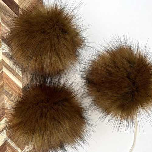 SSYC Pom Pom Arabian Wolf - L -