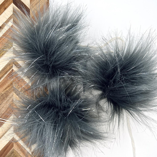 SSYC Pom Pom Gray Tinsel - L -