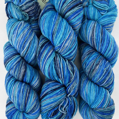 Urth Uneek Fingering 3031 - 716715489916