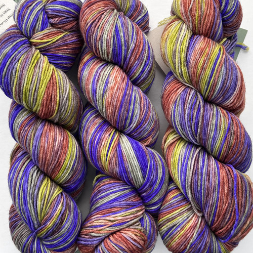 Urth Uneek Fingering 3035 -