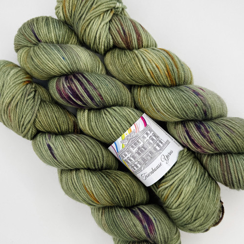 THY Drury DK Wreath -