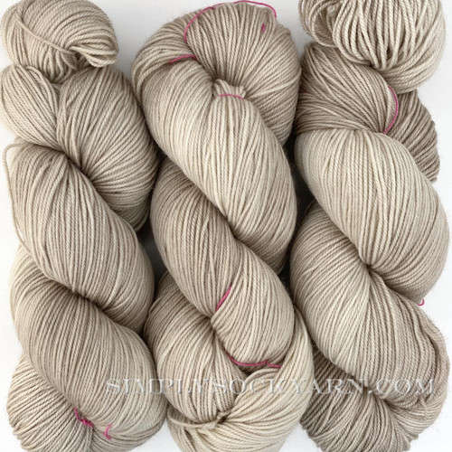 MT Twist Lt Antique Lace -
