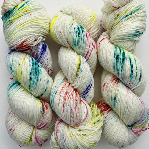 MT Twist Lt Cosmic Wonder Dust -