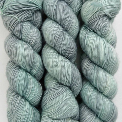 MT Merino Light Silver Leaf -