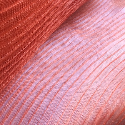 pleated sinamay