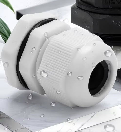 Cable Gland 1/8in to 1/4in wire