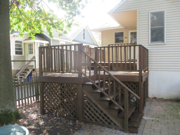 Maple Shade Brown Deck and Wood Stain DRP
