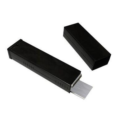 Unger Blades Ninja Stainless Steel 6in 25pk, image showing a pack of replacement blades with a metal razor and black plastic case.