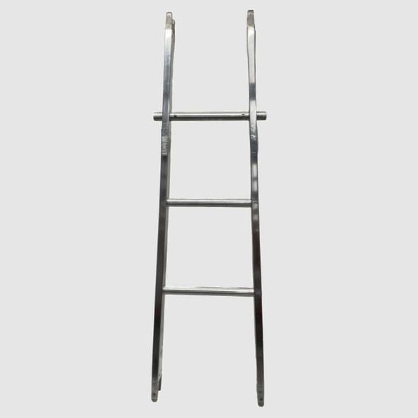 J.Racenstein Ladder Center 04ft Metallic, a sturdy silver metal ladder with four rungs designed for safe and reliable climbing.