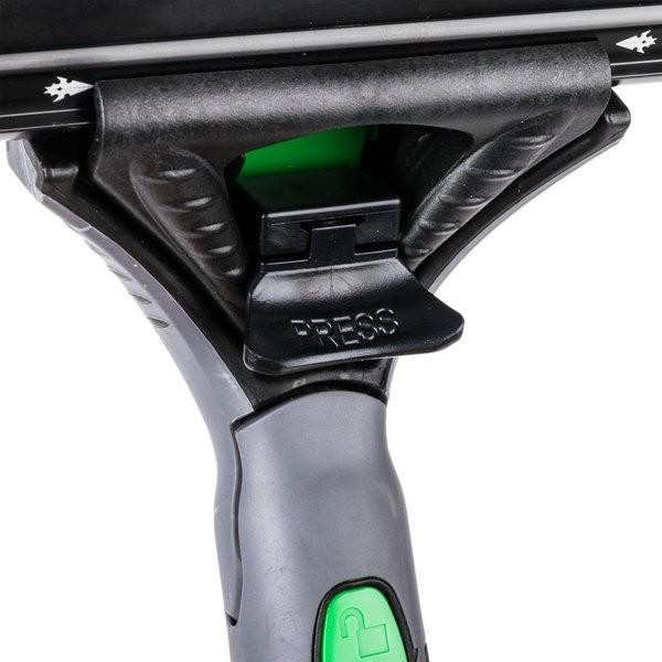 Unger Handle ErgoTec Ninja, close-up image showing the ergonomic black handle with a press button and a green unlock button for window cleaning tools.