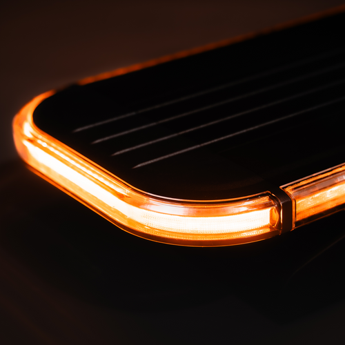 PRO LED light bar of low profile with a 3-year warranty and ECE approval for road work. The bar features all modern functions such as 2 cruise modes, 3 traffic direction signals to the right, left, and middle-out, 4 flashing patterns, as well as 5 rotation patterns..