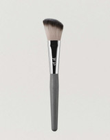 Angled Cheek brush