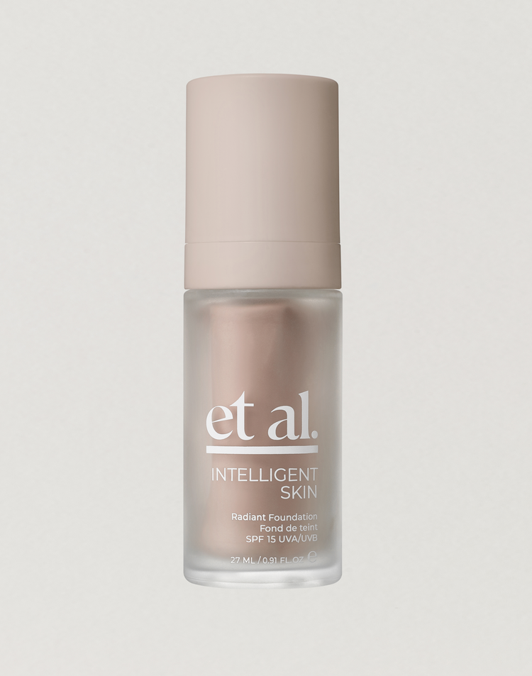 INTELLIGENT SKIN RADIANT FOUNDATION SPF 15 -  080N