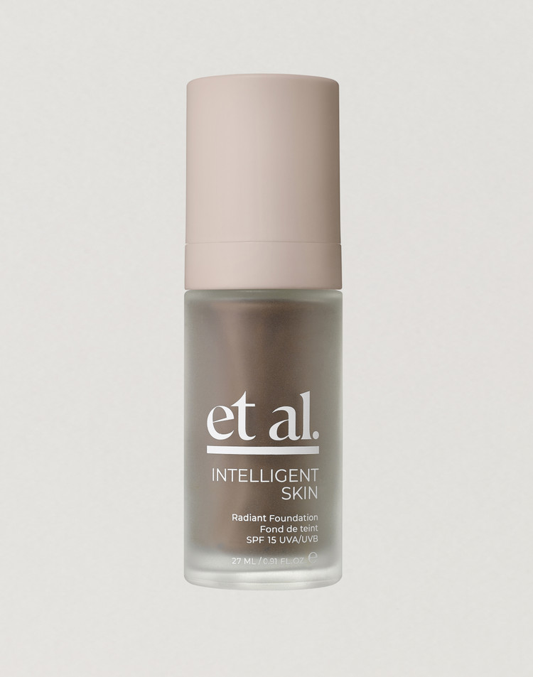 INTELLIGENT SKIN RADIANT FOUNDATION SPF 15 -  280W