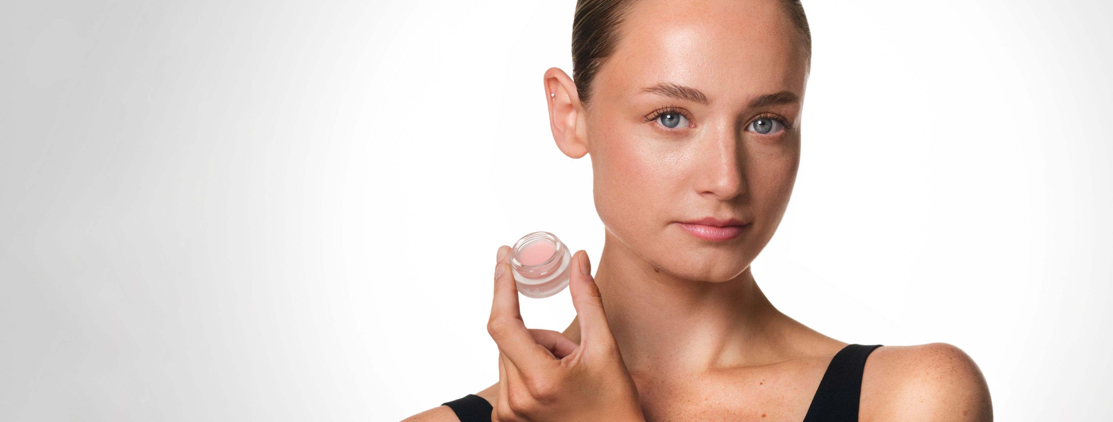 New Peptide+ Lip Complex