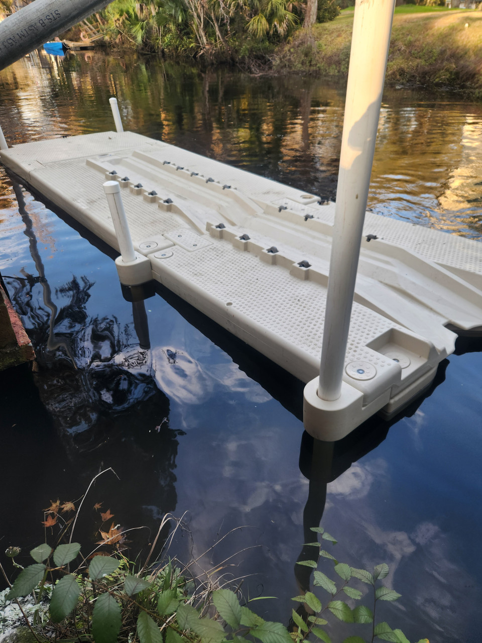FD - JetPort XL Boat Port withFront and Tail Extension