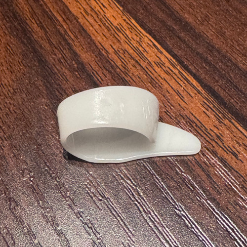 Fred Kelly Regular Delrin Heavy Single Thumbpick Reg White