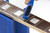 Music Nomad F-ONE Unfinished Fretboard Care Kit brush edge
