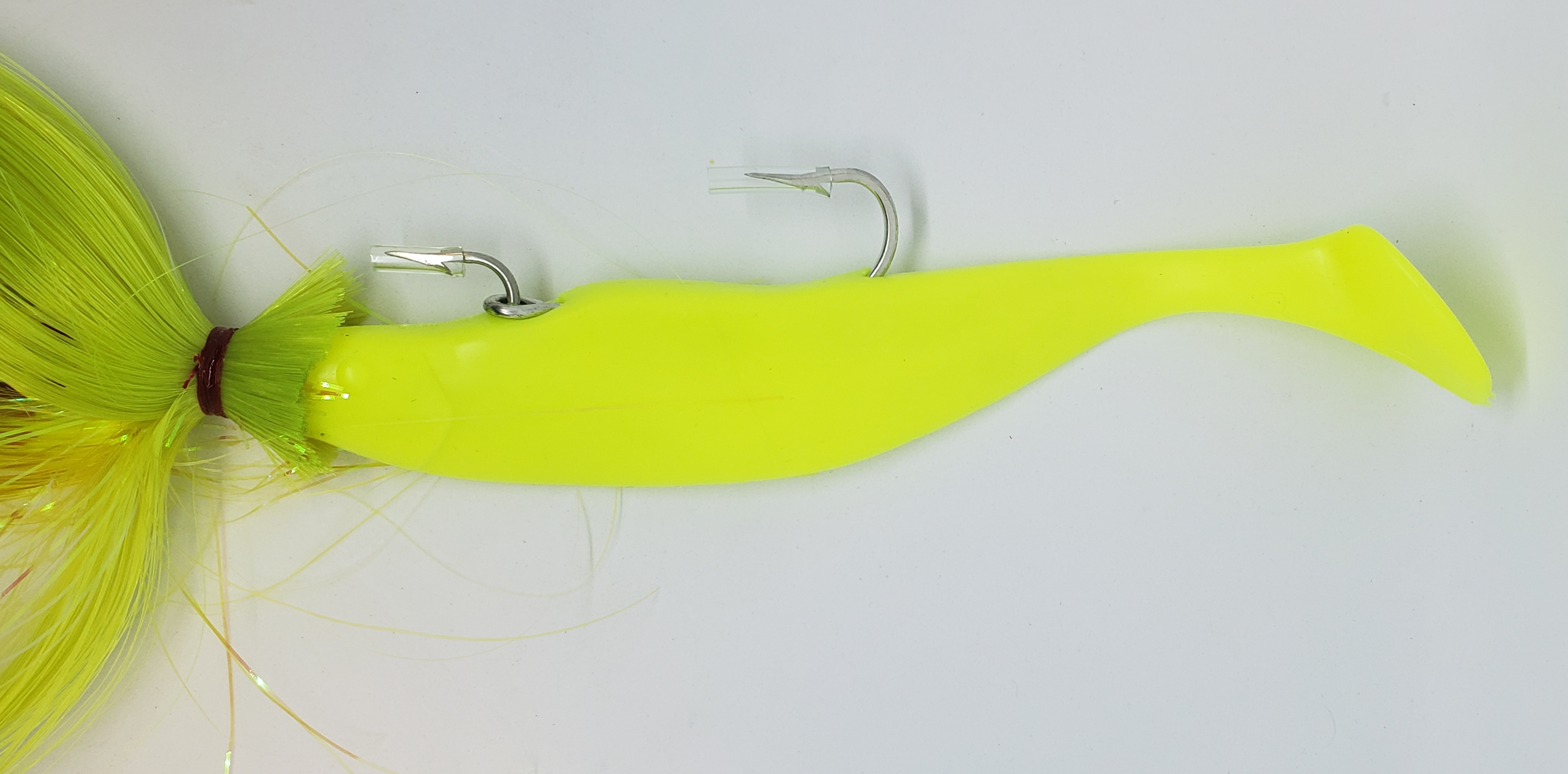 Smiling Spires jig, 4oz with 9 shad and double hooks