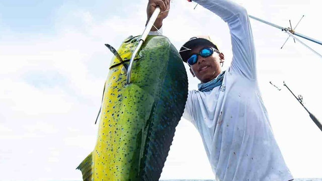 Catch and Cook Mahi-Mahi - On The Water