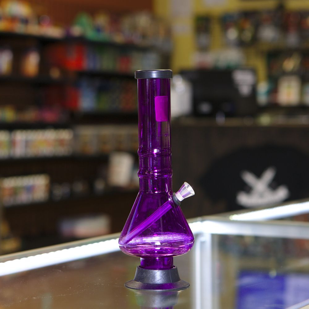 Medium Acrylic Water Pipe City of Vapors Sarasota / Bradenton, Florida