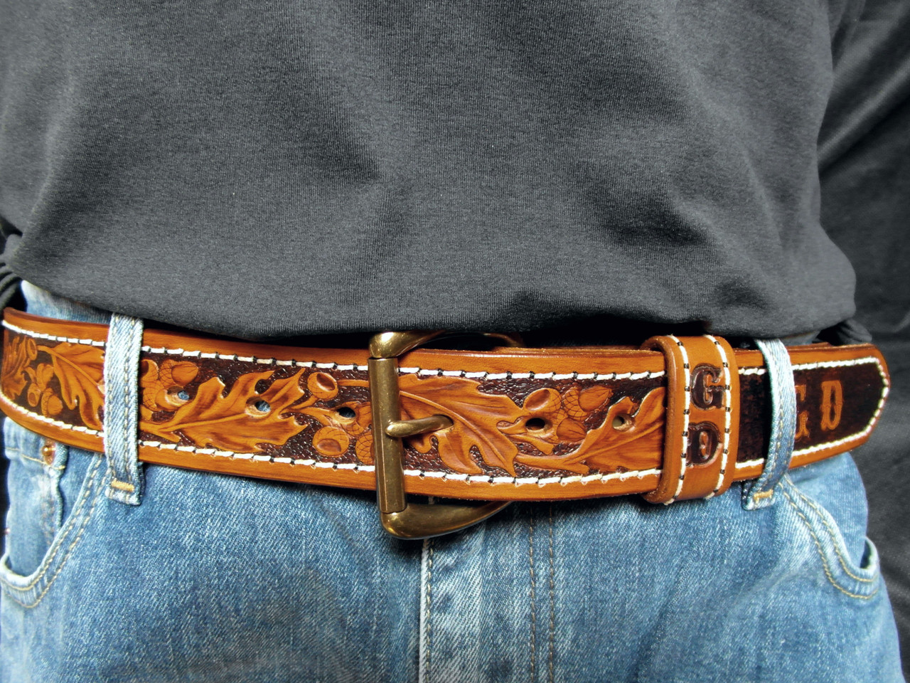 Classic Oakleaf Cowboy Belt