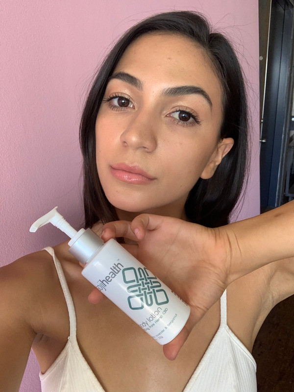 What Does CBD Oil Do to Your Skin? These 3 Benefits Will Amaze You!