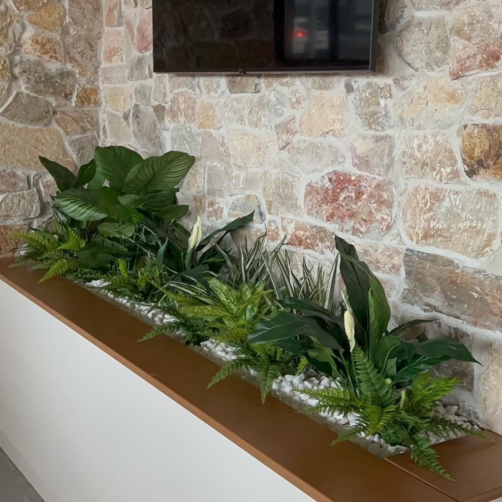 Hotel Victor Planter Box