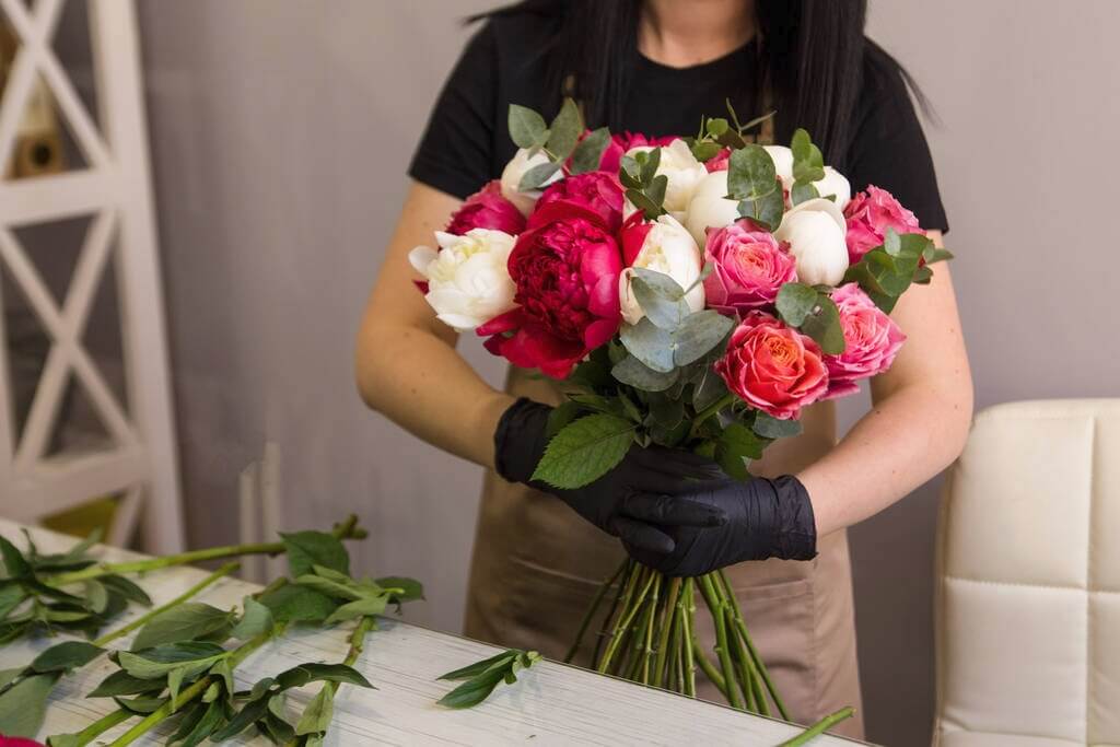 Do Florists Do Artificial Flowers? Artificial Plant Shop