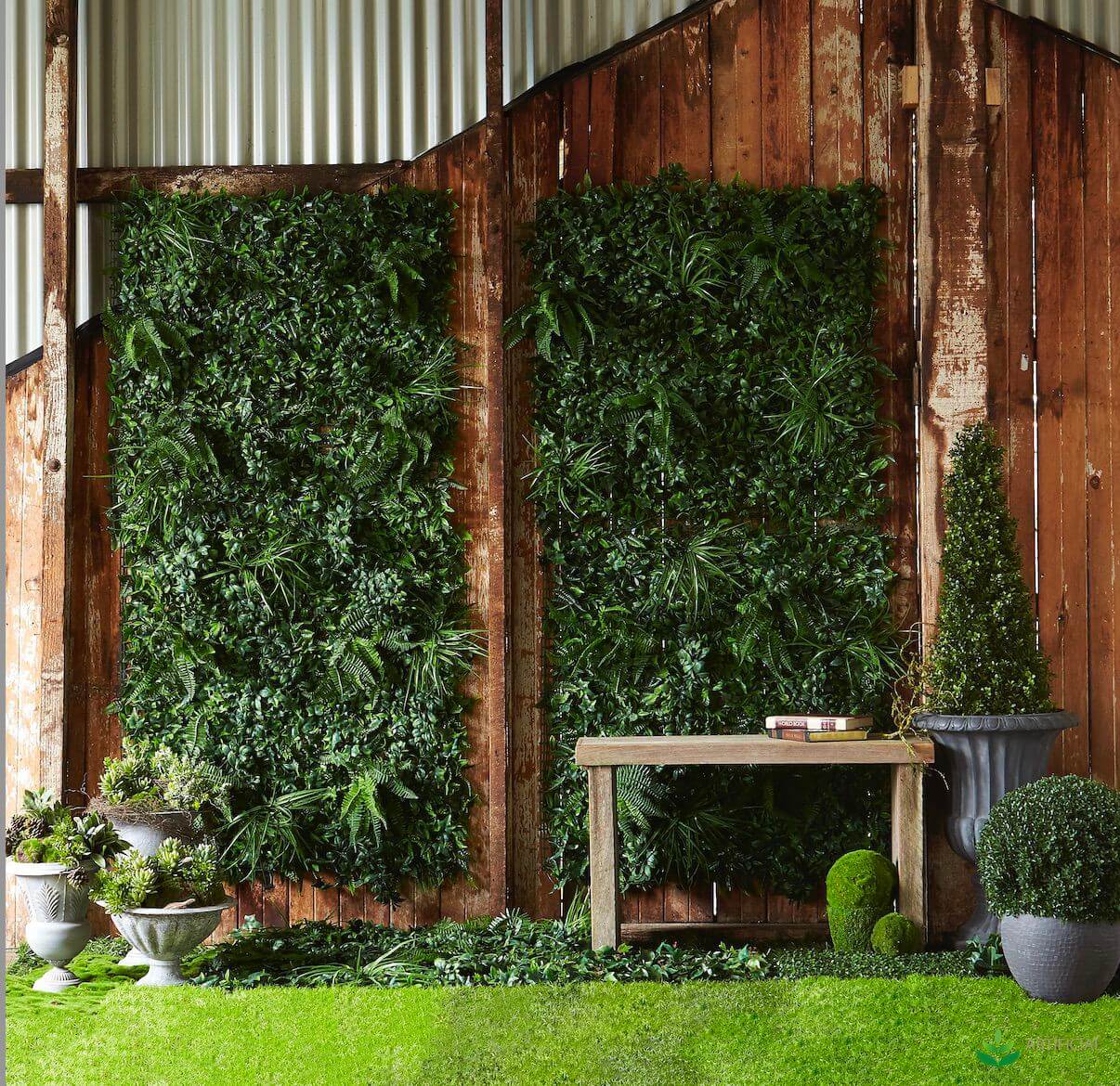 7 Reasons to Get an Artificial Green Wall Instead of a Live One