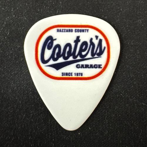 Full Service Guitar Pick