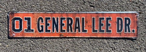 Clean General Lee Street Sign