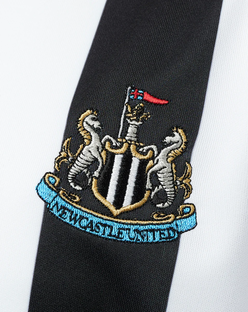 Newcastle United 23/24 Stadium Men's Home Shirt