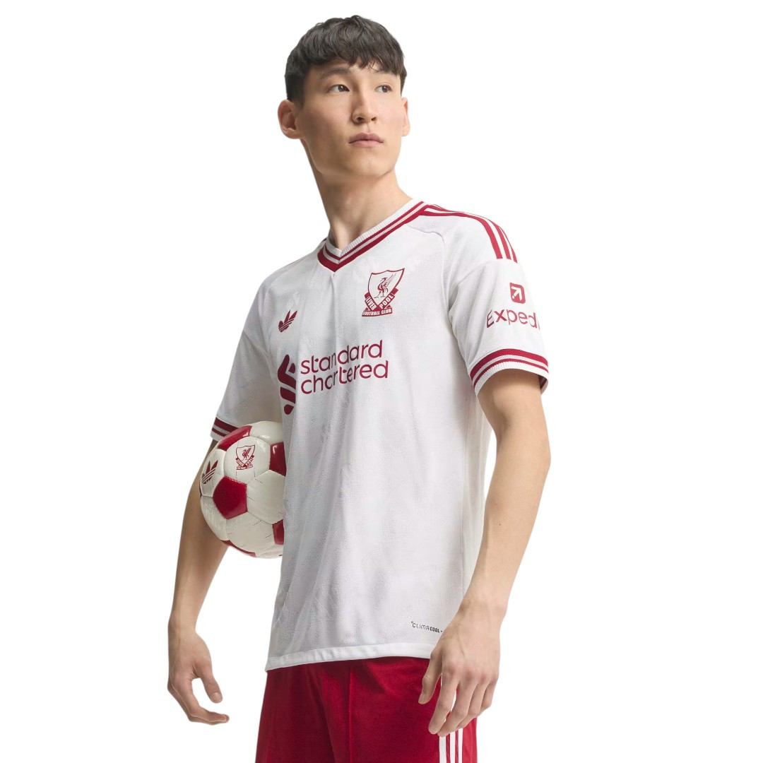 Liverpool 26/27 Authentic Men's Away Shirt