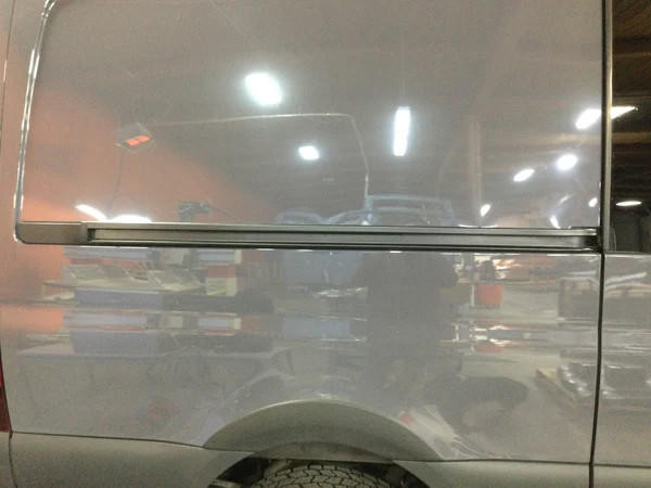 Sprinter RHD Slider Door Track: Precision Design