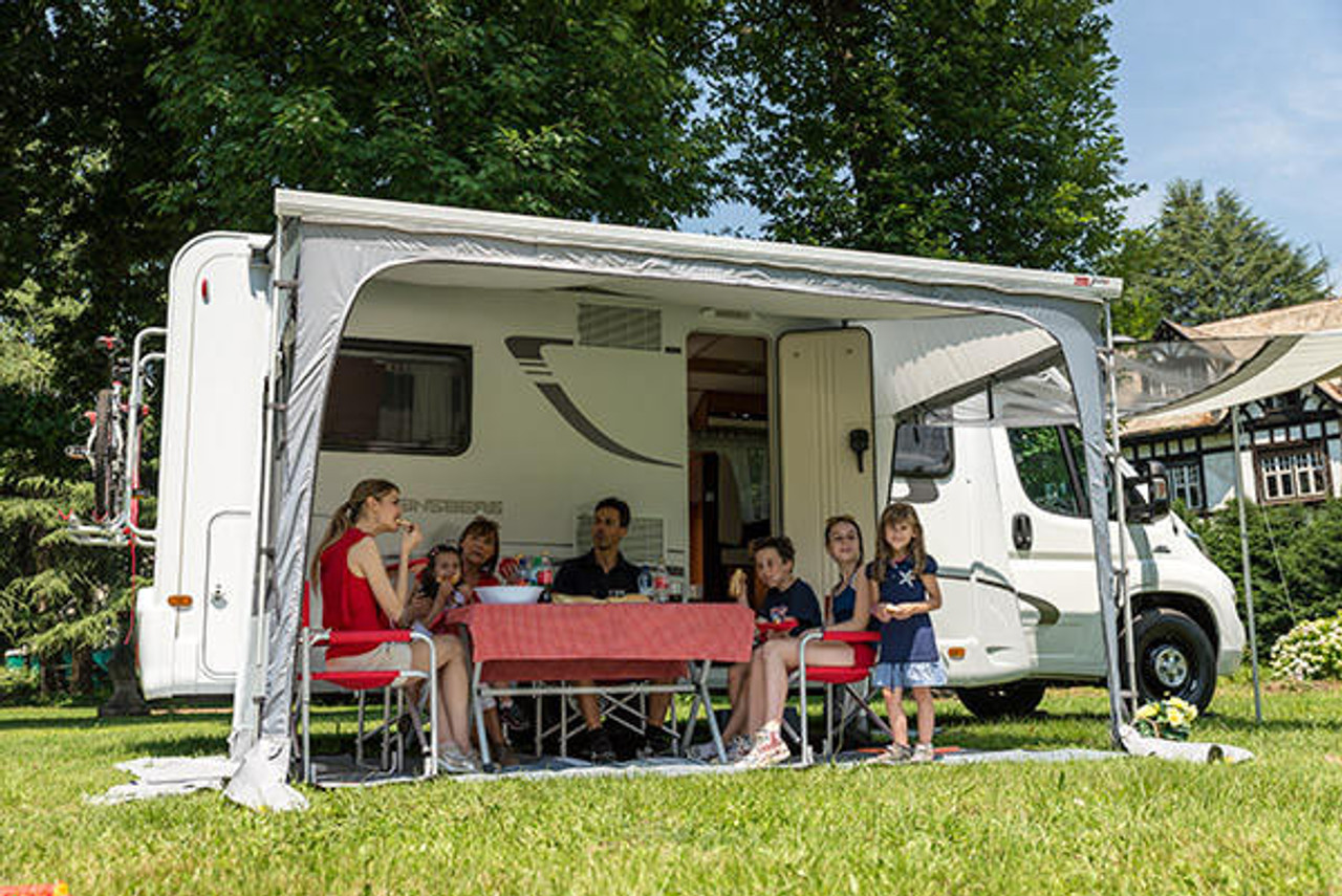 How to use the Fiamma F45 & F80 Awnings 