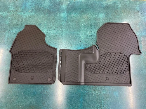 Sprinter Custom-Fit Rubber Floor Mats: Durable Protection for Precise Fit