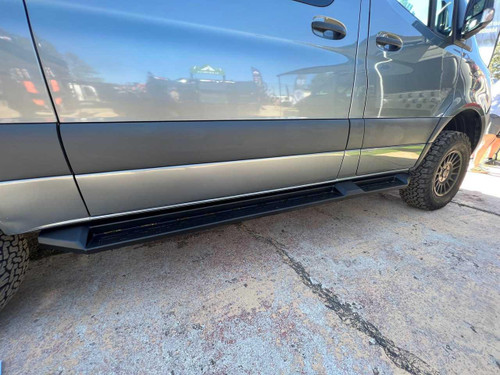 Touring Side Steps – Sprinter 2007+: Quality Side Steps