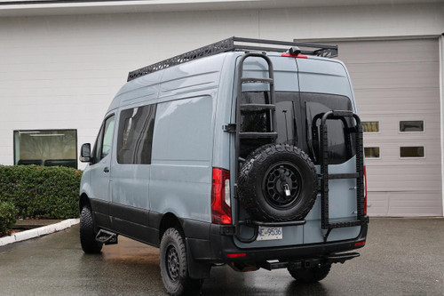 Bundle – Gear Rack + Carbon Fiber Split Door Storage Box