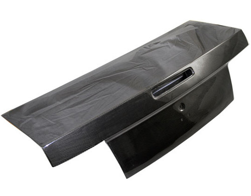 IMAGE 1 - 2005-2009 Ford Mustang OEM Style Carbon Fiber Trunk by ViS Racing - 05FDMUS2DOE-020C IMAGE 1 - 2005-2009 Ford Mustang OEM Style Carbon Fiber Trunk by ViS Racing - 05FDMUS2DOE-020C