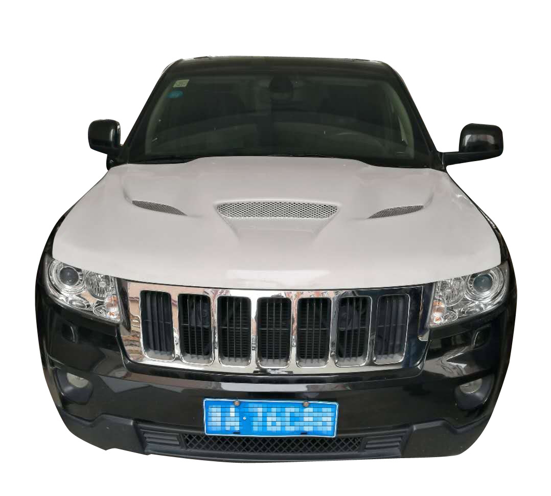 Image 6 - HellCat Style Fiberglass Dual-Functional Ram Air Hood for 2011-2021 Jeep Grand Cherokee by Amerihood - JGC11AHCATFHW