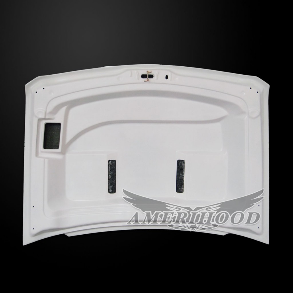 Image 6 - Type-E Dual-Functional Ram Air Fiberglass Hood for 2015-2019 Chevrolet Silverado 2500 by Amerihood - CS15AHTEFHW25