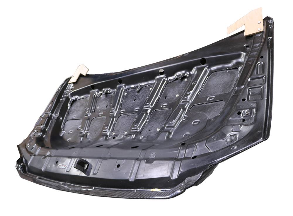 IMAGE 5 - 2014-2021 Toyota Tundra TNR Style Carbon Fiber Hood by ViS Racing - 14TYTUN2DTNR-010C